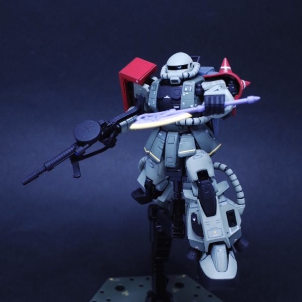 　1/144 RG MS-06R-1  二ムバス・シュターゼン専用ザクⅡ　