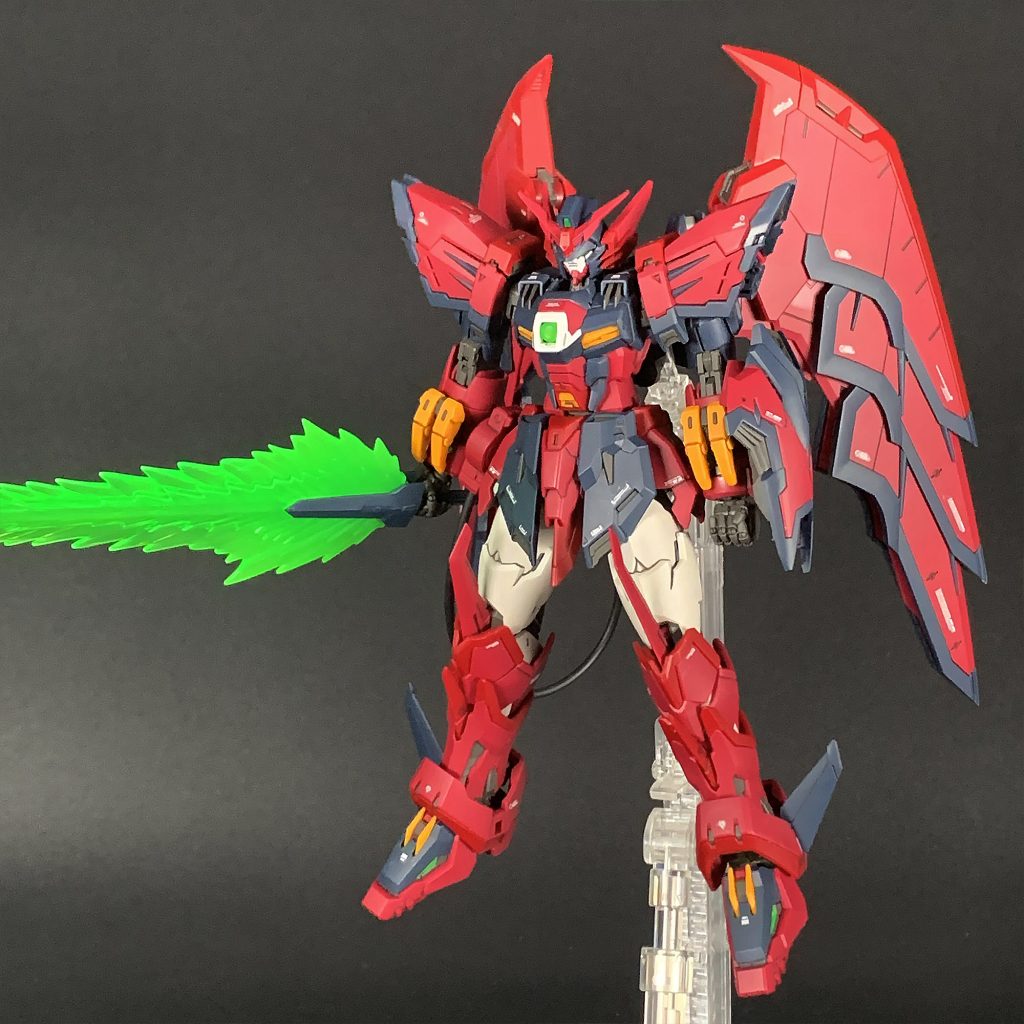 ガンダムエピオン 成形色仕上げ GUNDAM EPYON 1/144 RG–2枚目/制作者：むいち