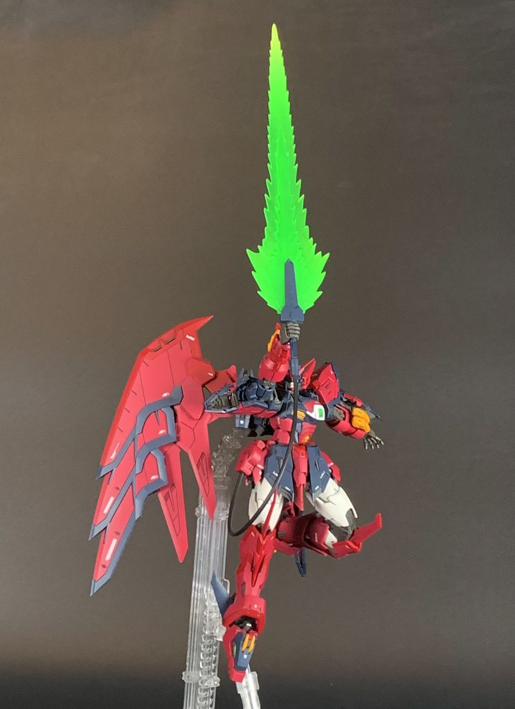 ガンダムエピオン 成形色仕上げ GUNDAM EPYON 1/144 RG–4枚目/制作者：むいち