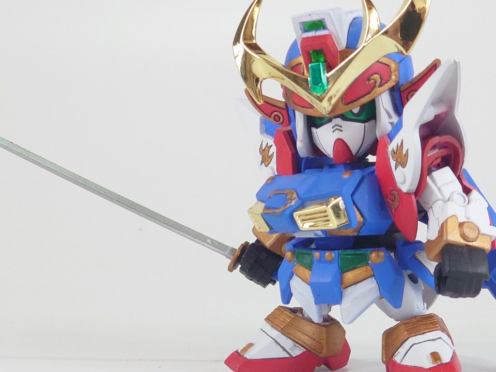 刀を構えて、やはり長刀はかっこいいですねー