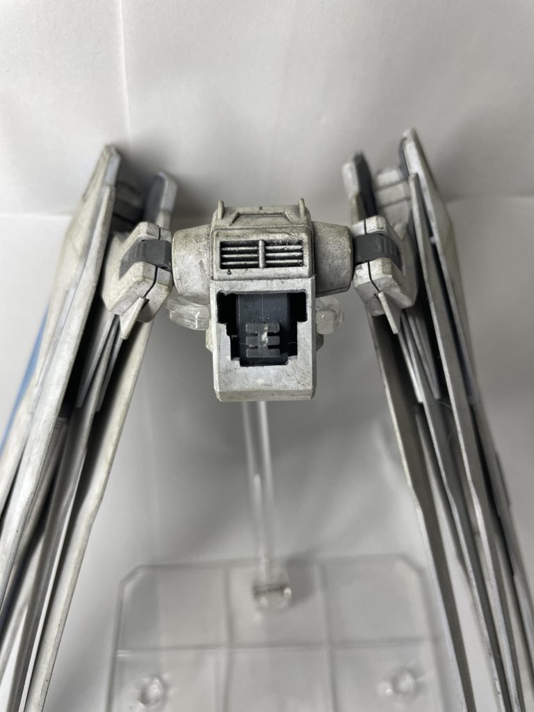 コネクターは通常のシルエットと共通であり、シルエット搭載可能な機体なら装備可能である。