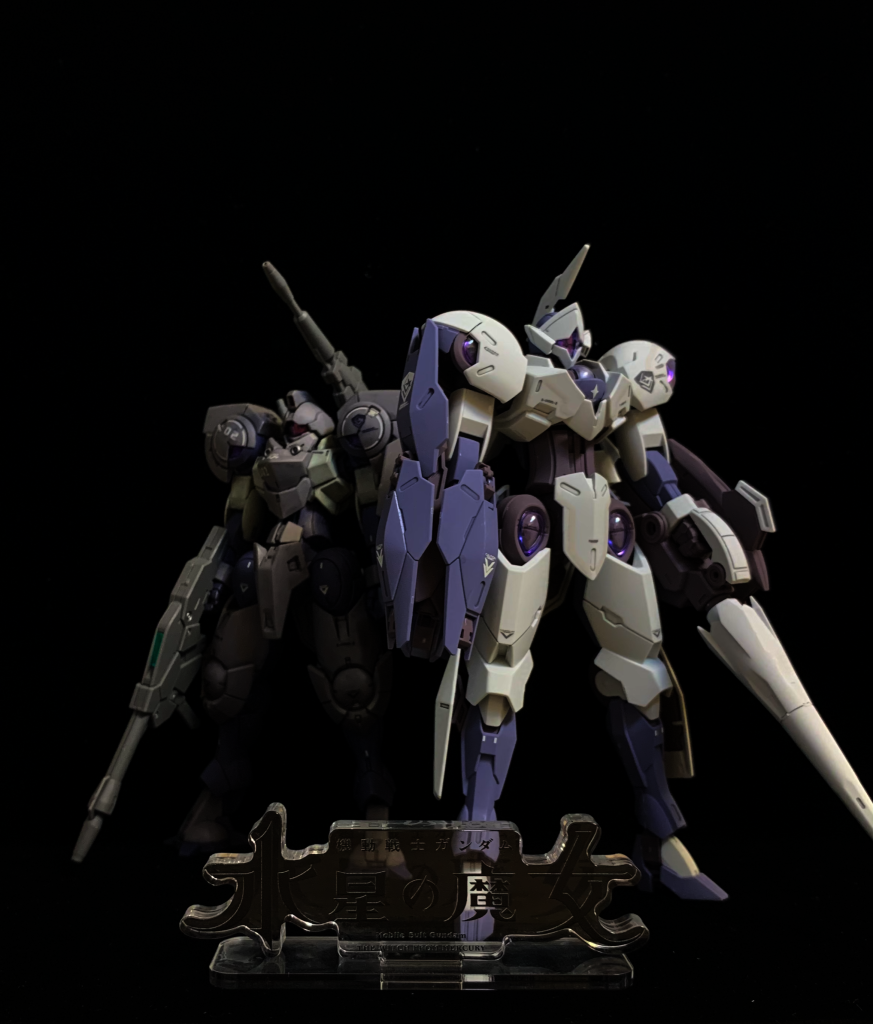 以前製作した同じグラスレー社のハインドリーシュトルムと並べて〆。ご覧いただきありがとうございました。