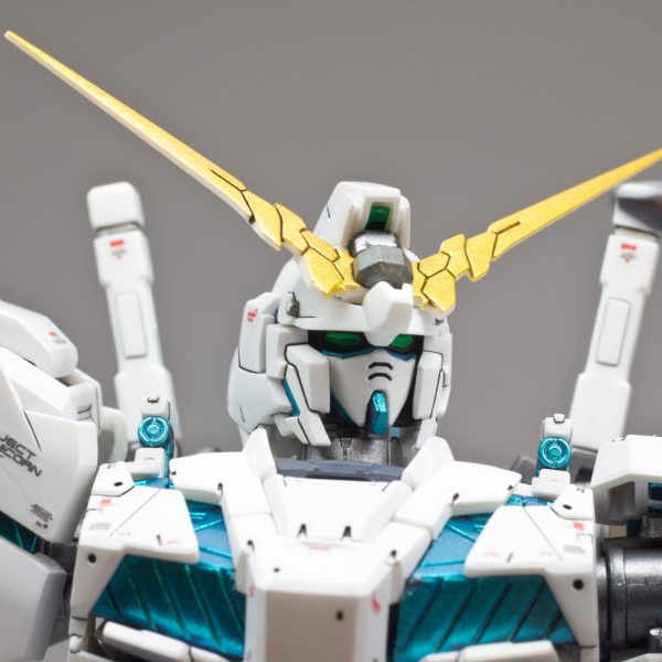 RX-0 UNICORN 時計 ZEROO C2 THE VIRGO CLASSIC MOONPHASE – ZEROO TIME Co.