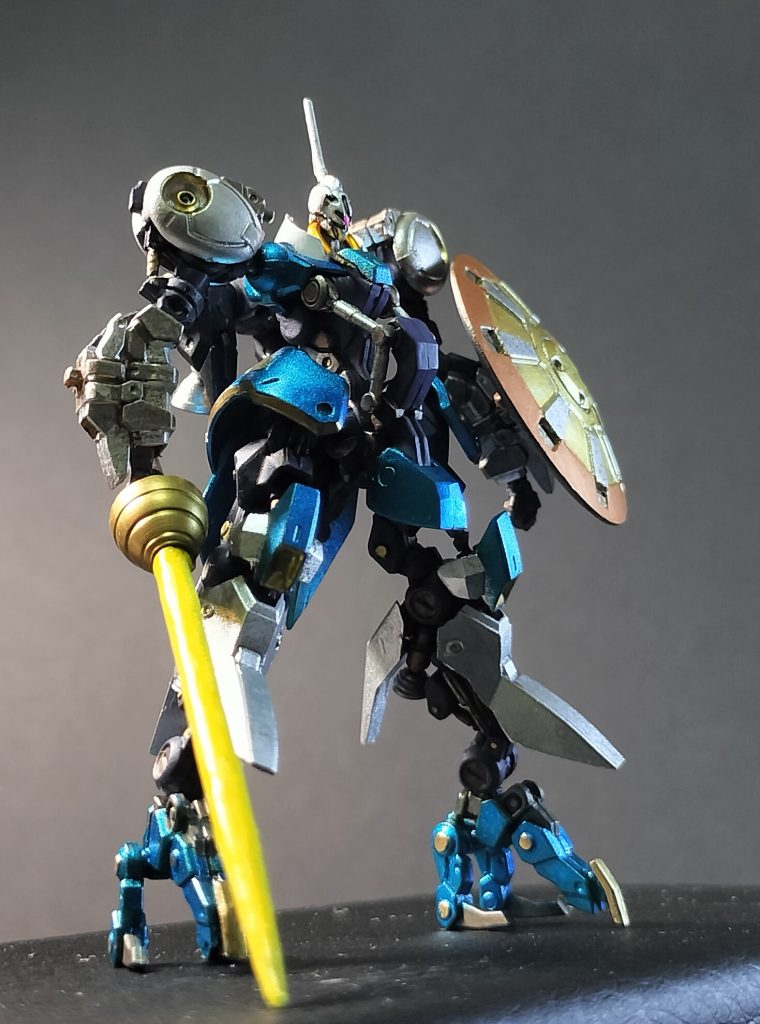 いろいろ引き算の加工をすると、それらしくなるんじゃないかと?