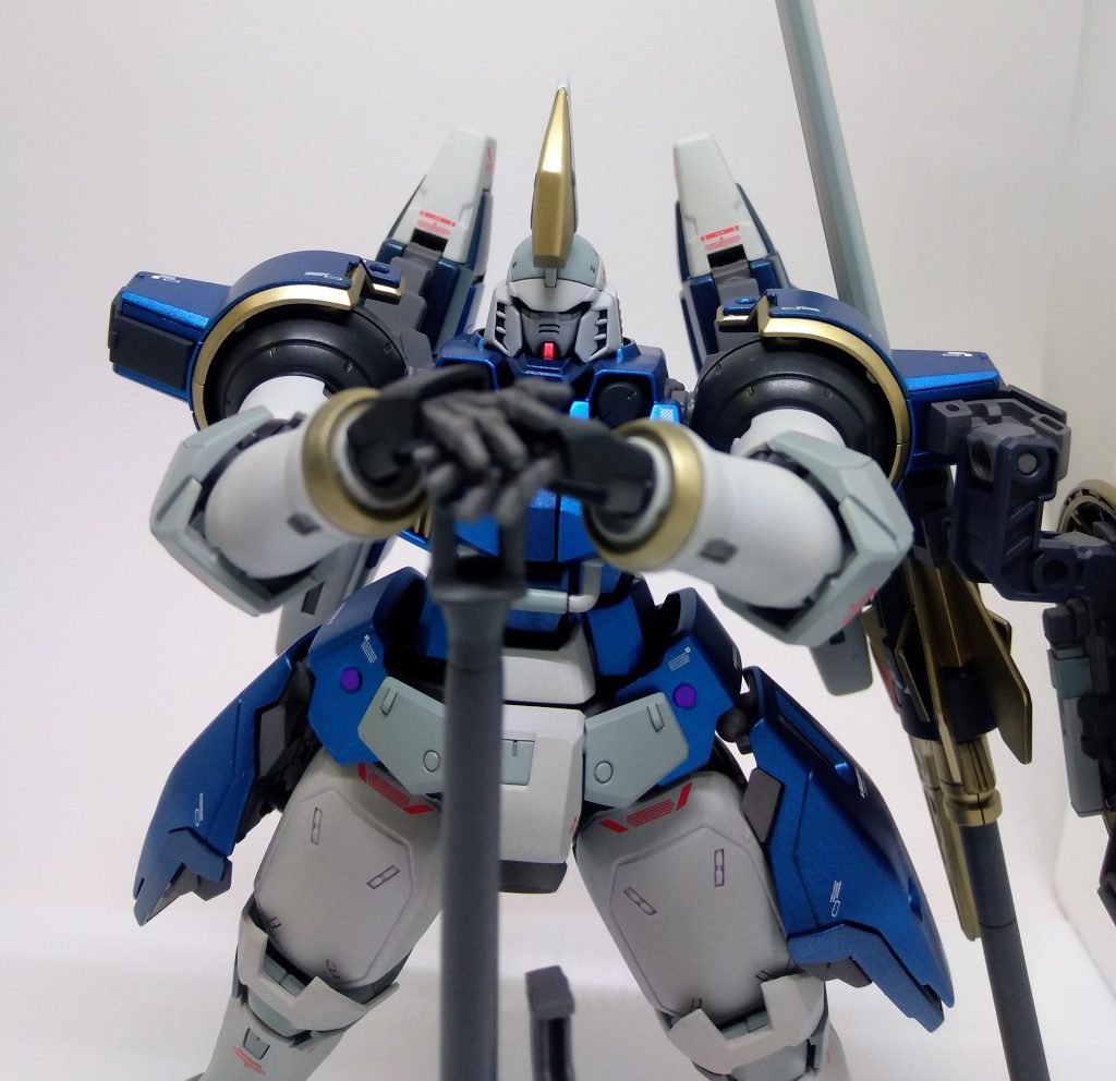 トールギスⅡといえばこのポーズ。一度やってみたかった!しかしここ最近ACものしか組んでないな・・・次はUCの世界に戻りたいと思います。ご覧いただきありがとうございました。