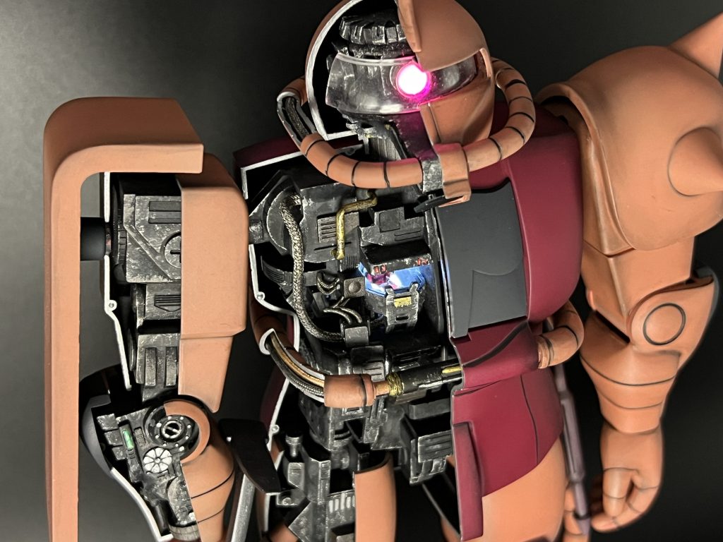 旧キット 1/72 メカニックモデル シャア専用ザク 【プチLEDエディション】–2枚目/制作者：OYAJIN