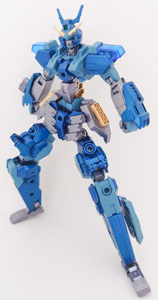 まずは軽装状態。武装等をしていない状態です。