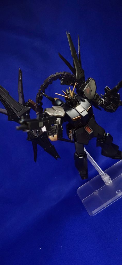 νガンダム・デュエルワルキューレ–3枚目/制作者：塗装狂主任