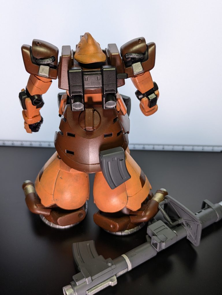 彩色途中のバックショットです。