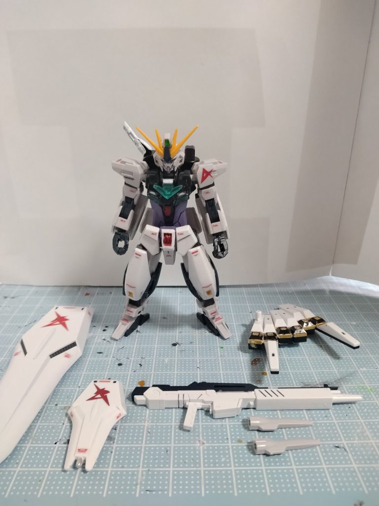 携行品一覧です。vガンのキットをほんとに久しぶりに触りました。なんだかんだ自分好みのものが出来たなーと思ってます。楽しかったです。最後まで見てくださいまして、ありがとうございました。