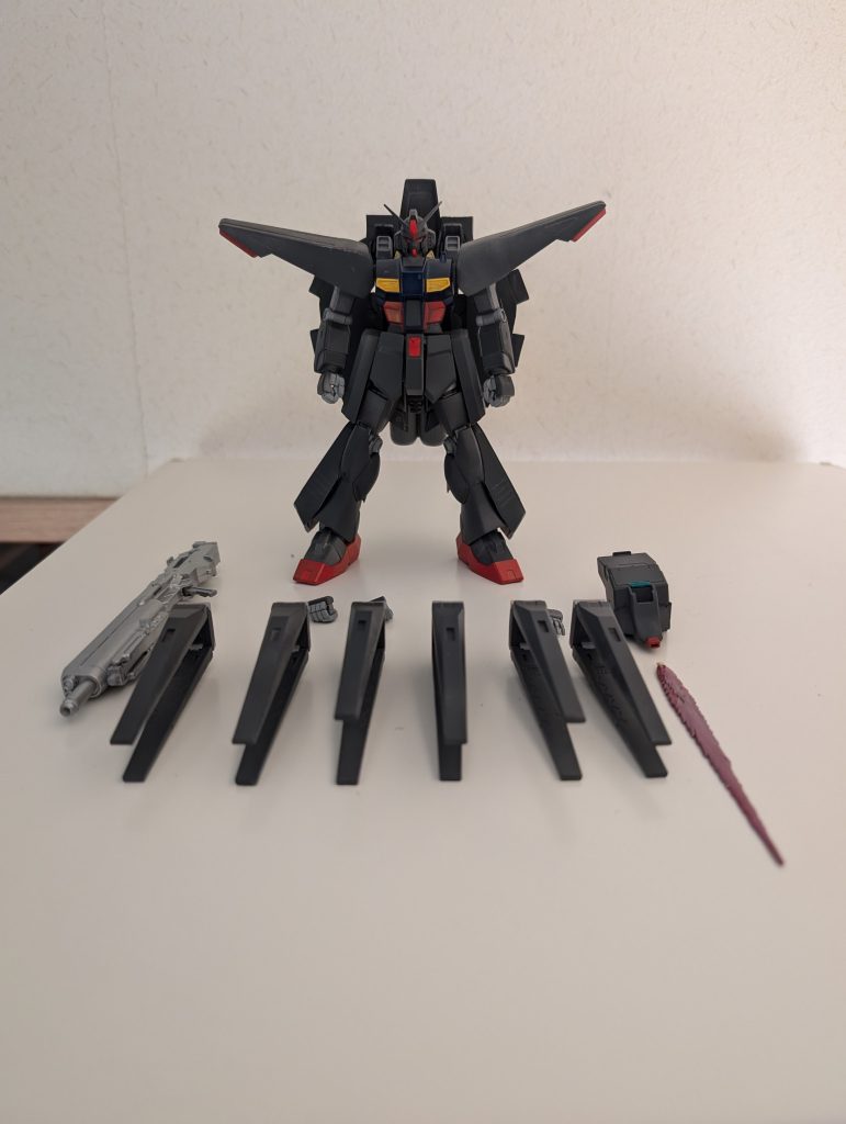 ファンネル？ドラグーン？は飛ばしたかったんですけど、ディスプレイするスタンドがなかったんですよね…