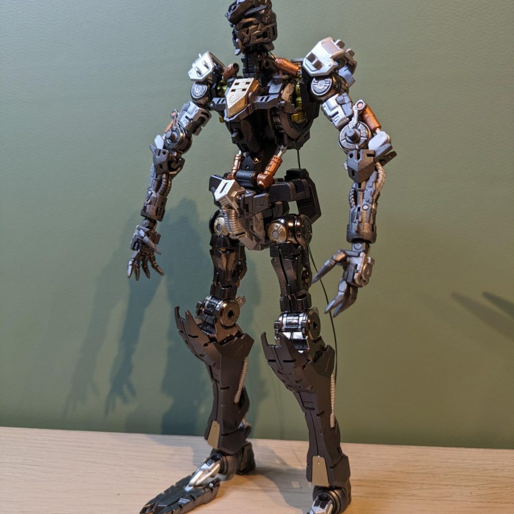 メタルパーツは思ったより出来が良かったです。