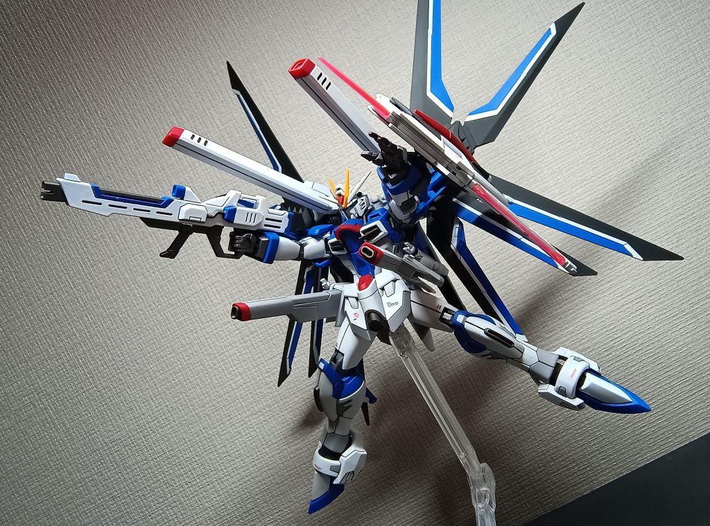 HGCE ライジングフリーダムガンダム–2枚目/制作者：kuro@-12