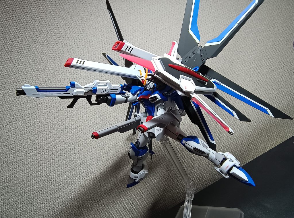 HGCE ライジングフリーダムガンダム–5枚目/制作者：kuro@-12