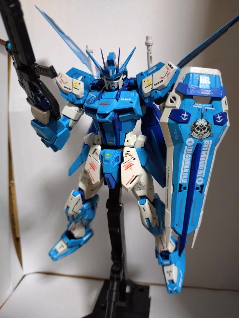 この作品は、ガンプラ作り始めて初期の頃の作品でした。最後まで見て頂いて、ありがとうございました＼(^o^)／