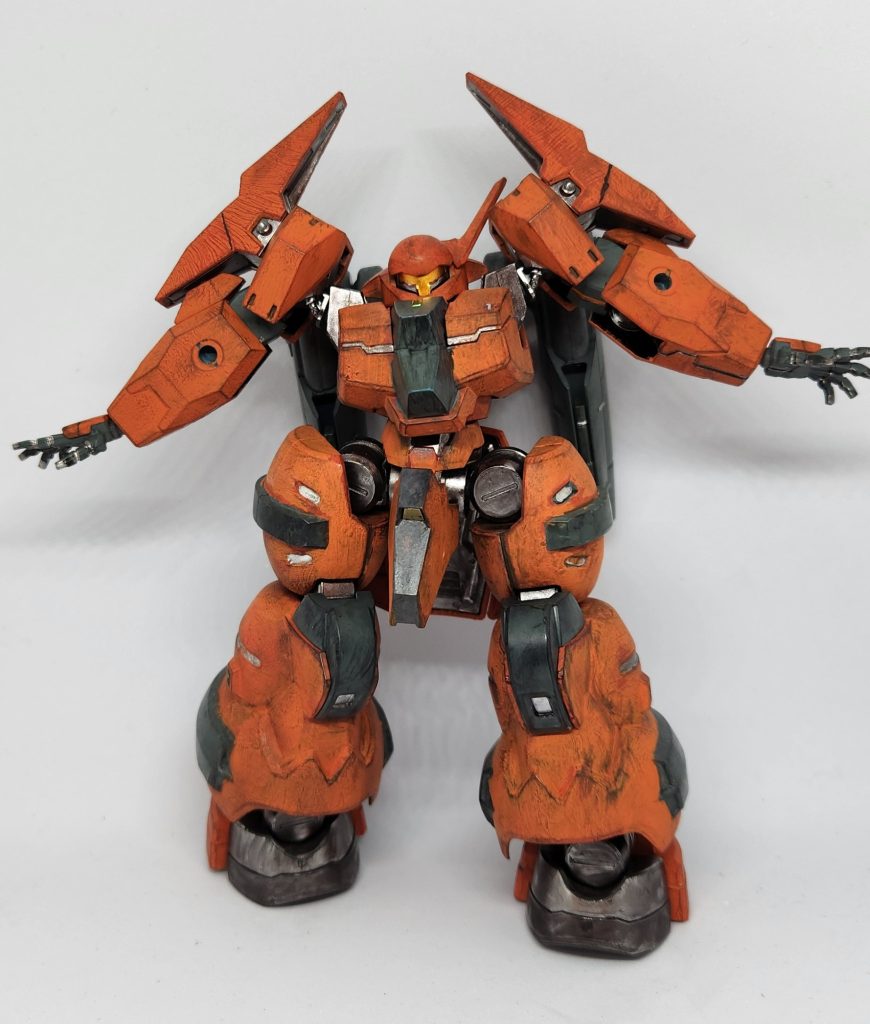 ケ「……で?最後のコレは?」グ『自我獲得時に格納庫の皆さんに撮ってもらいましたー!』ケ「ジャパニーズシチゴサンかな?てーかこう見ると汚れてんなー。塗装もテキトーだしよ」グ『何言ってるんですか!このウェザリングが機械的に良いんじゃないですか!』ケ「自分の体なのにウェザリングに拘るって乙女としてどーなん!?」