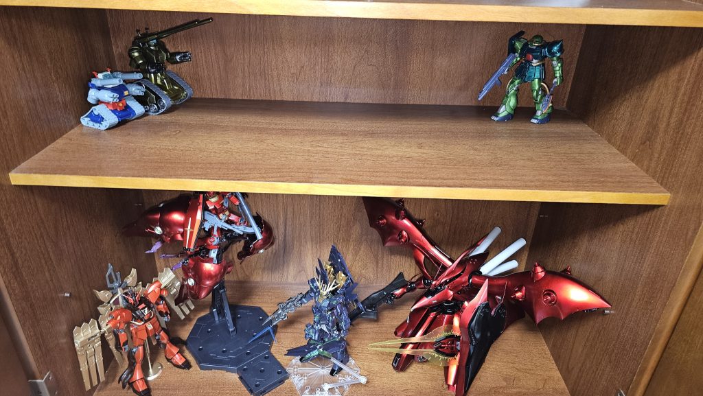 我が家の棚の状況ですw