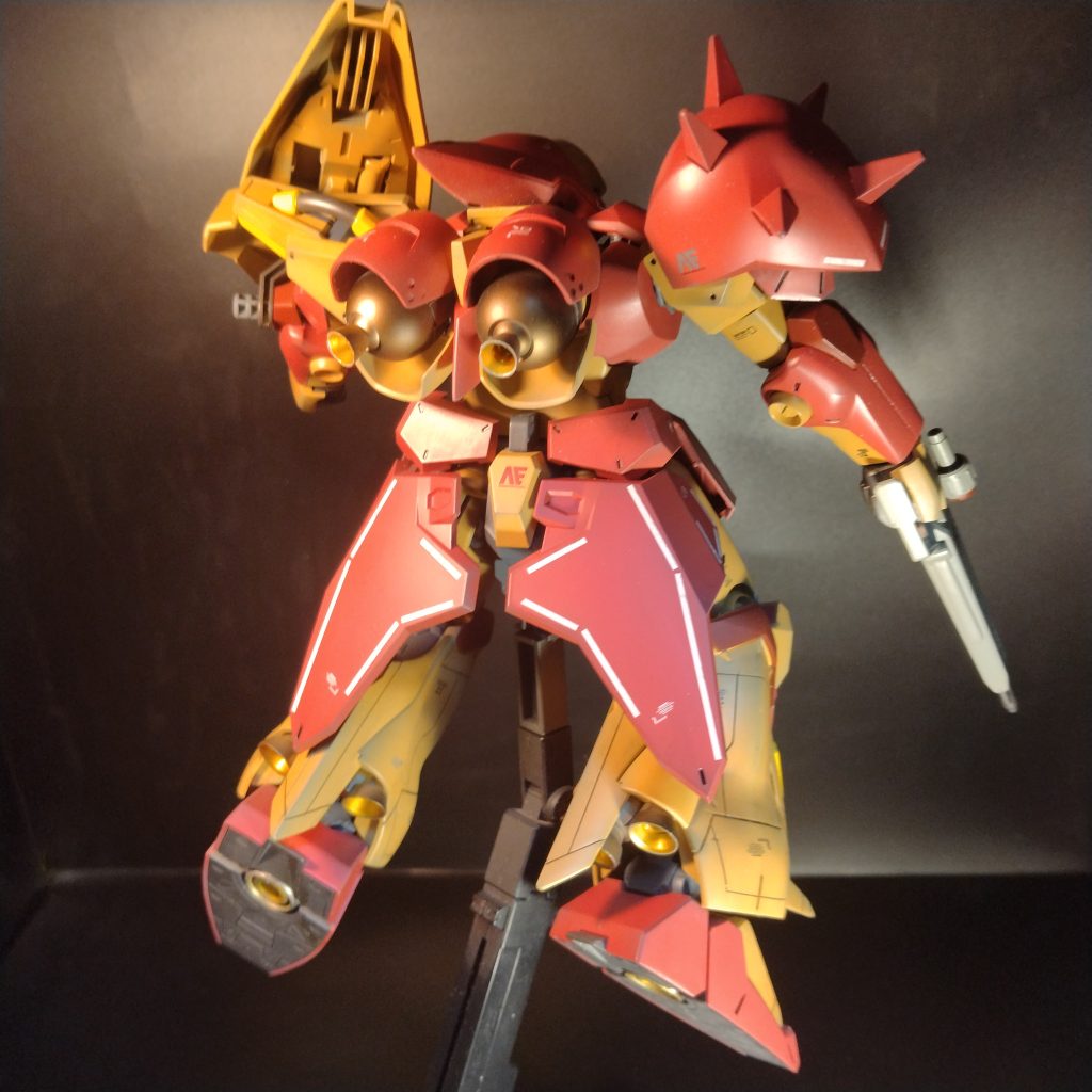 塗装はほぼ設定道理にデカールは持ってるもので適当です！（笑）