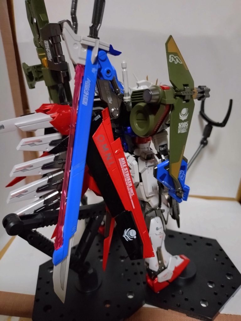 後姿のボリューム感がハンパないです。