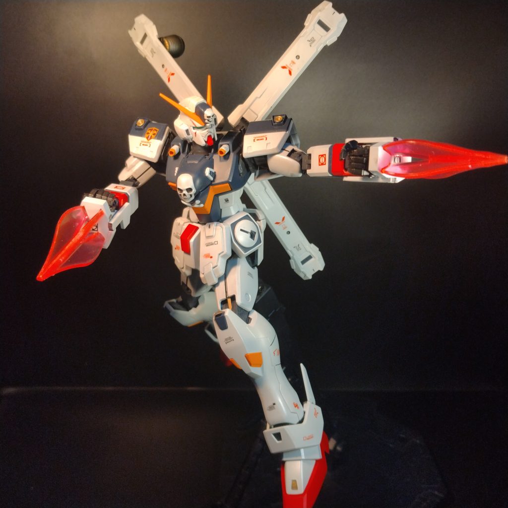 ドクロがカッコイイなと思い、作ったのはそれだけの理由です!私はキャプテンハーロックのアルカディア号が好きなので!(笑)