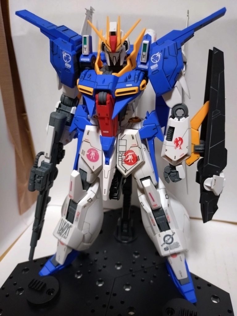 このガンダムは、あまり馴染みの無いガンダムの１つですが、カッコ良くて選びました＼(^o^)／