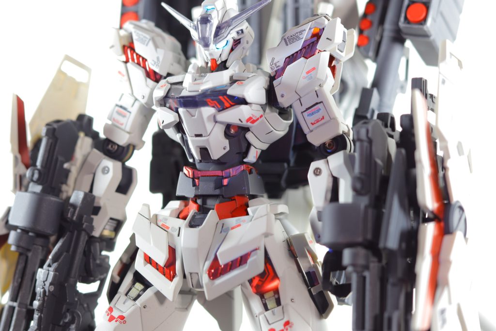 キャリバーンのシールを無くしてしまったのでアシタノデカールでパーメット表現を作りました。自作したわりには上手くできたと思います。