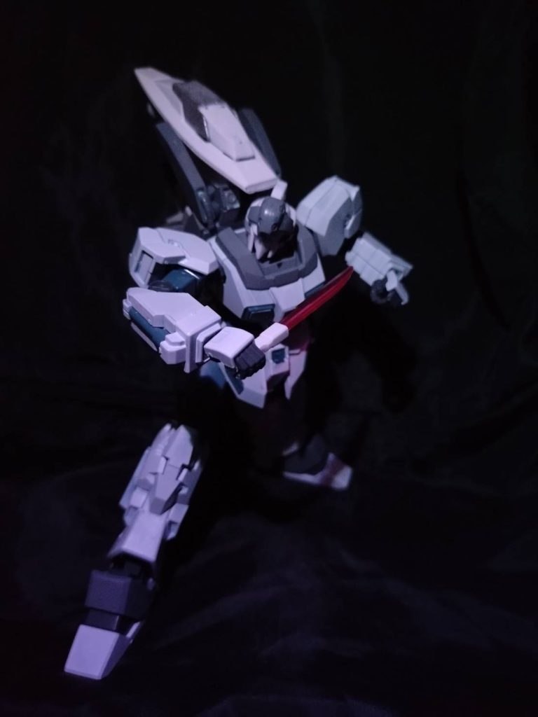 これで、ジオン軍のモビルスーツを脅しちゃうよ〜！近距離戦で絶大な効果を発揮します！