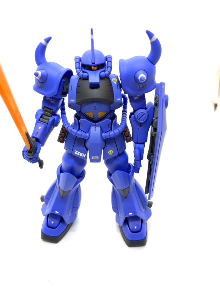 角は筆塗り笑手が震えてました笑腰にミサイルポッド、足外側にバーニア追加