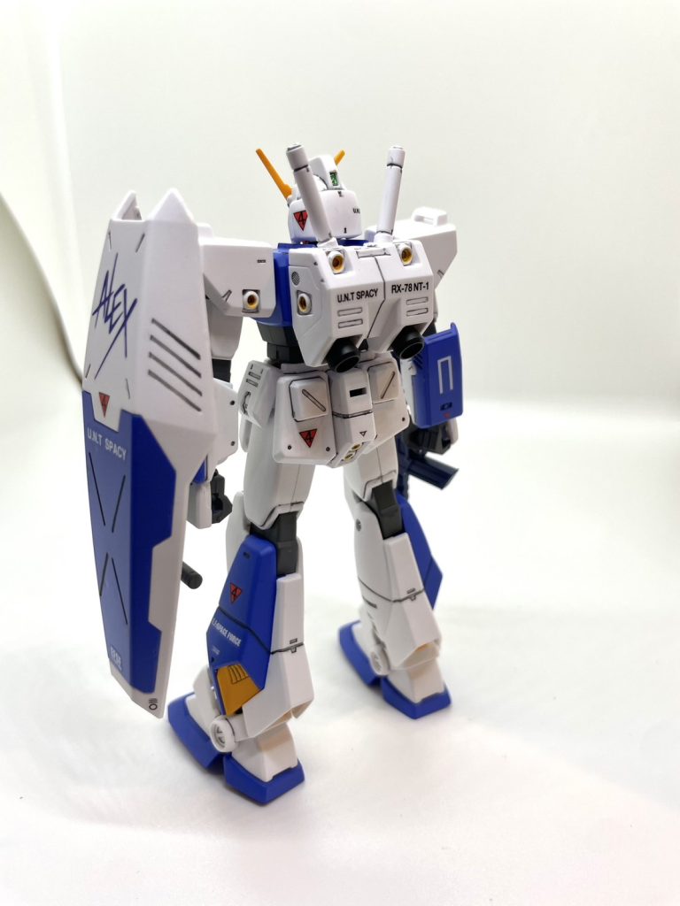 改造はフロントアーマー分離くらいです！アレックスのデカールが市販で売っていたので多めにはりました！笑