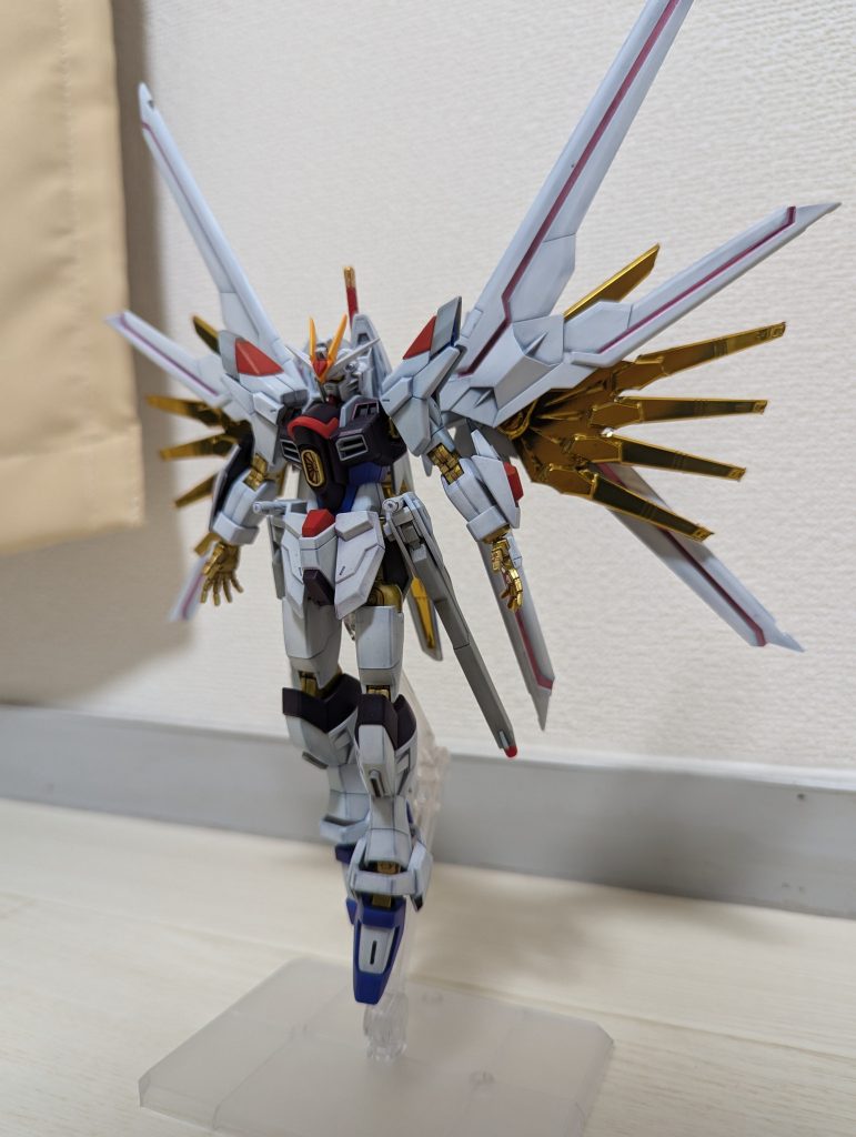 つや消しにガンダムリアルタッチマーカーで簡単仕上げです。