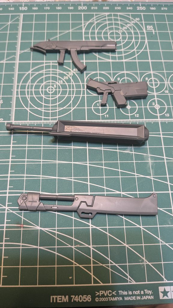 武器がプラスで２個ついてました！どの機体のかはわかりませんが、武器は多いほうがいい！