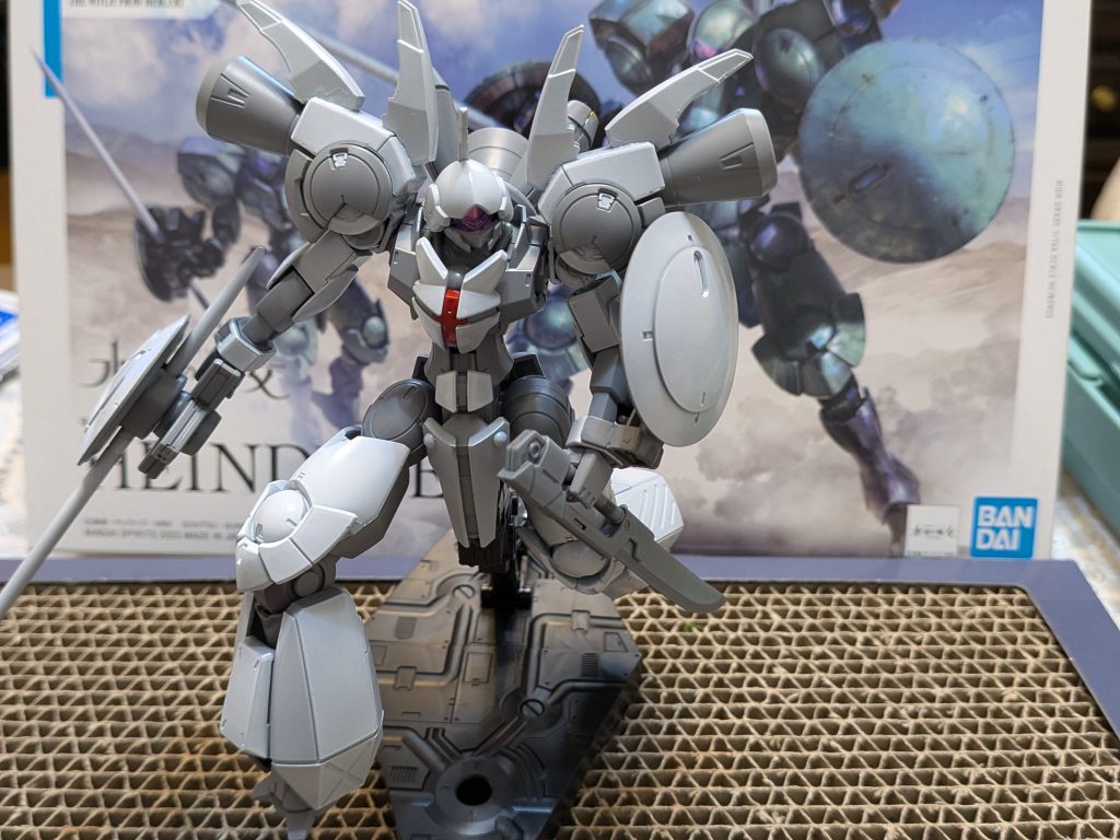 武器は改造し無くてもカッコイイと思うのてこのままで。。漏影の武器を拝借してます。。