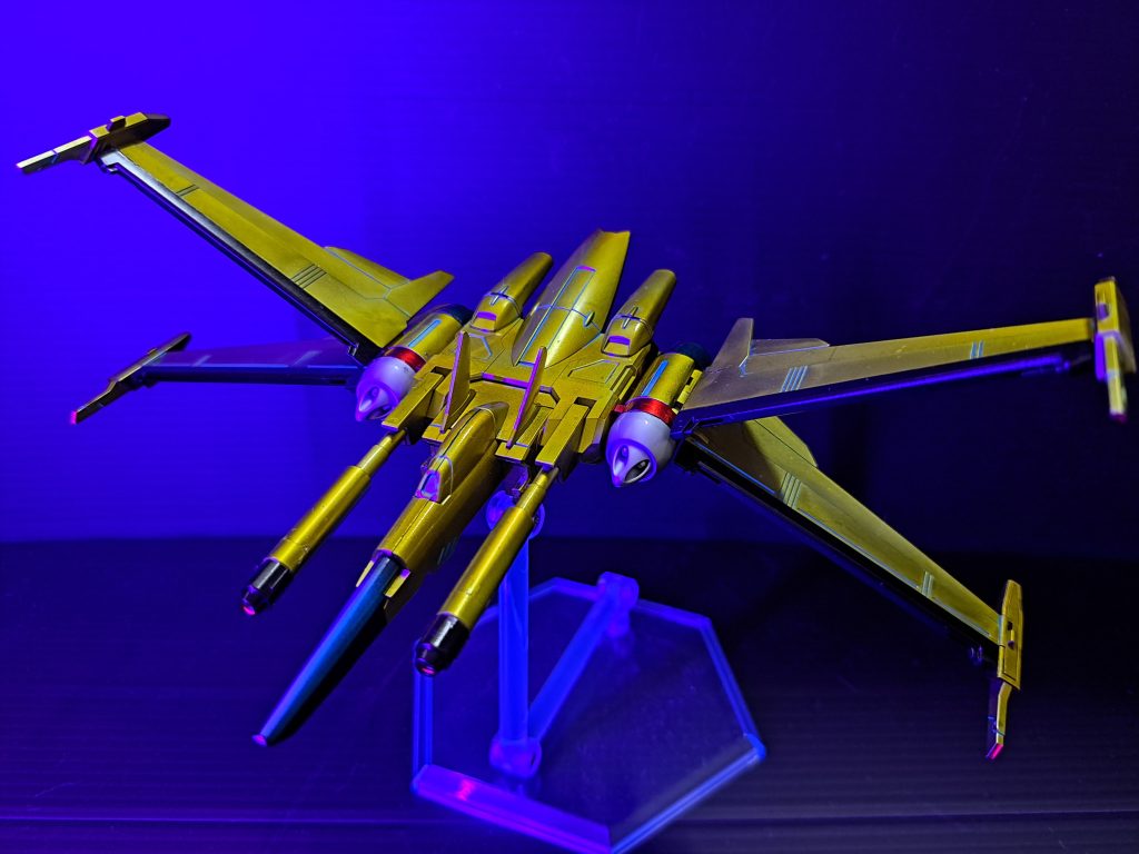 ・『M2X32Eフォランテス』の2連装ビーム砲が小さく思えたので、ジャンクパーツから適当なパーツを取り付けました。