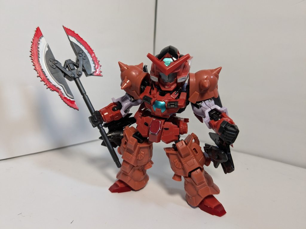 大型の武器を持っても違和感ないです