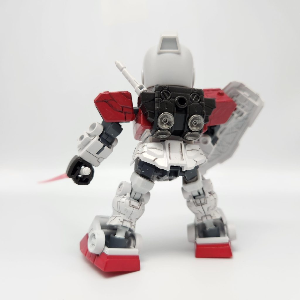 後ろもけっこう隙がなくていいです。バーニア塗るのたのしい。