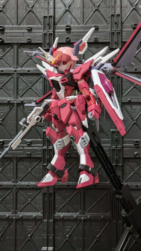 レフトショット!一応ね、我が『ぺそニクス社』の仕様にアップデートさせて い・た・だ・き ました