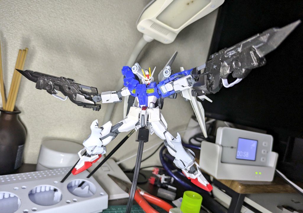 ストライク・ヴァリウス–3枚目/制作者：ast0