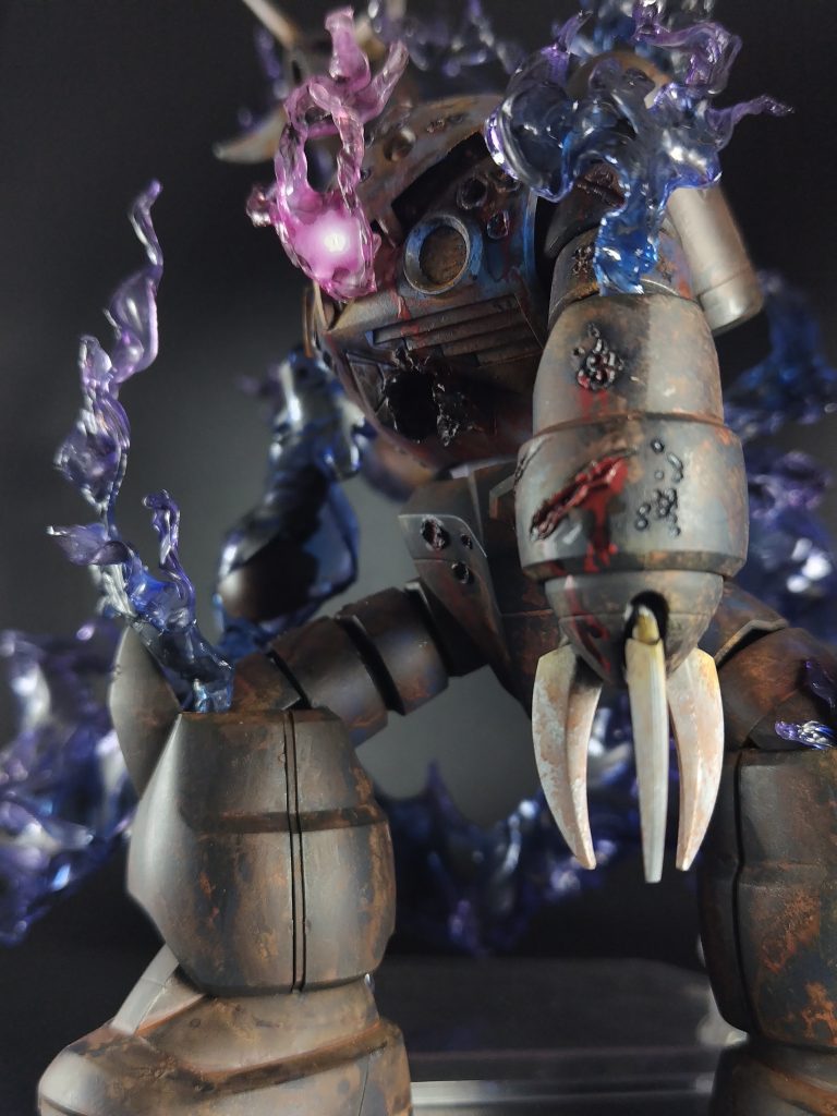 サビ表現は廃船の画像を参考に。水性塗料にウェザリングマスターを混ぜて塗布したら良い感じでした