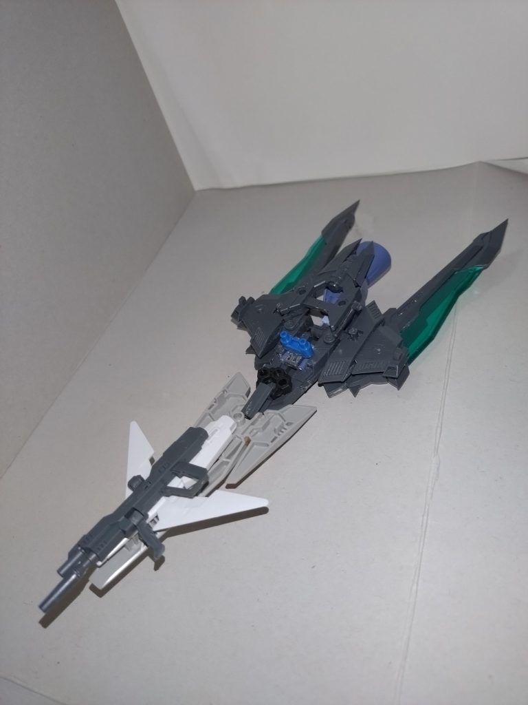 本体との接続部分→ダイバーエースユニット付属の2穴ジョイント用パーツロケットブースター→30MMスペースクラフトカイザーシルエット〜ロケットブースター間の接続→ヴァリュアブルポッド付属の延長パーツ いよいよ次回は最終回、ついに祥子の裏人格が···‼