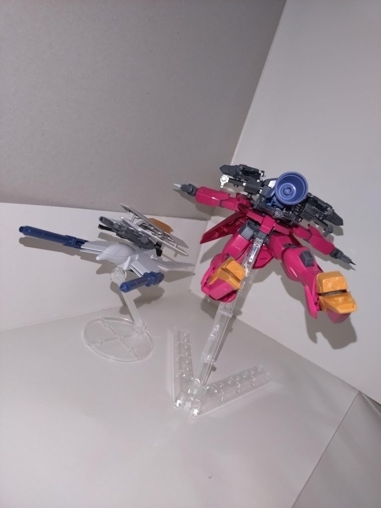 オブリビオニス「パセサ・リント・ゾ・ガラブリスボドババセ」(我等人類を甘く見ることなかれ)このとき、燈はポータントシルエットでの援護に回る。