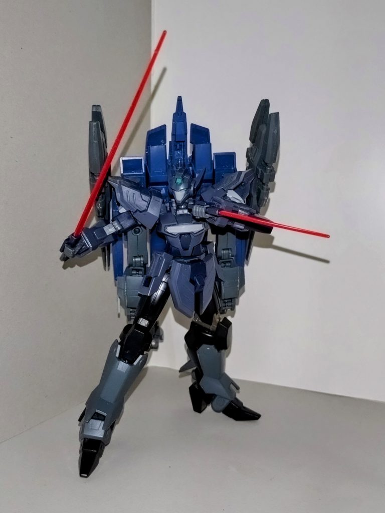 海鈴「短い方で敵機の斬撃を受け止め、長い方で反撃する、という戦い方もできますね」立希「まるでサ●スピの柳生心眼刀だな」