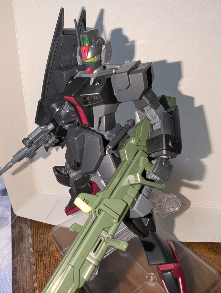 ランチャーストライカーをつけるとなんかヒロイックでいいですね