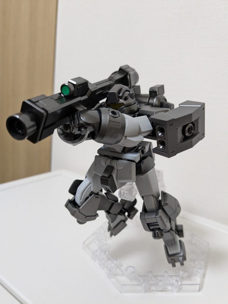 バズーカはロマンがあるので好きですが、モブのバズーカは当たらない悲しき運命がありますよね。