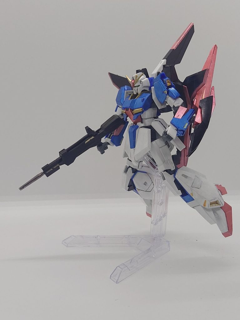 Ｚガンダムの立体物でよく見るポーズ。このシーンって実際あったのかな？ちょいとＺガンダムは昔一回見ただけで記憶が曖昧です。