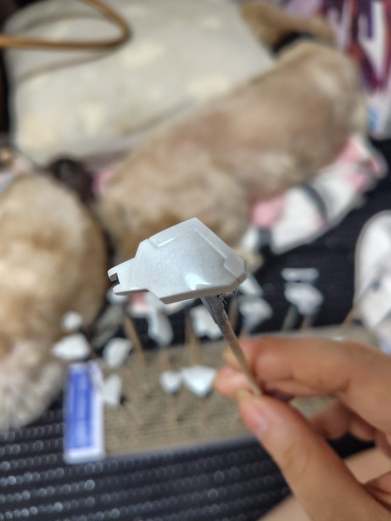 こうみるとパールとわかるんですが、全体的に見てしまうとわかんなくなってしまいます。ムーンライトパールです。