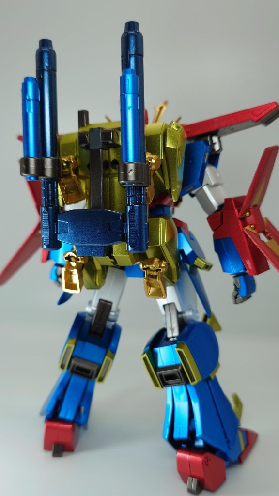 背面のキャノンの深青部分はGXダークメタルブルー