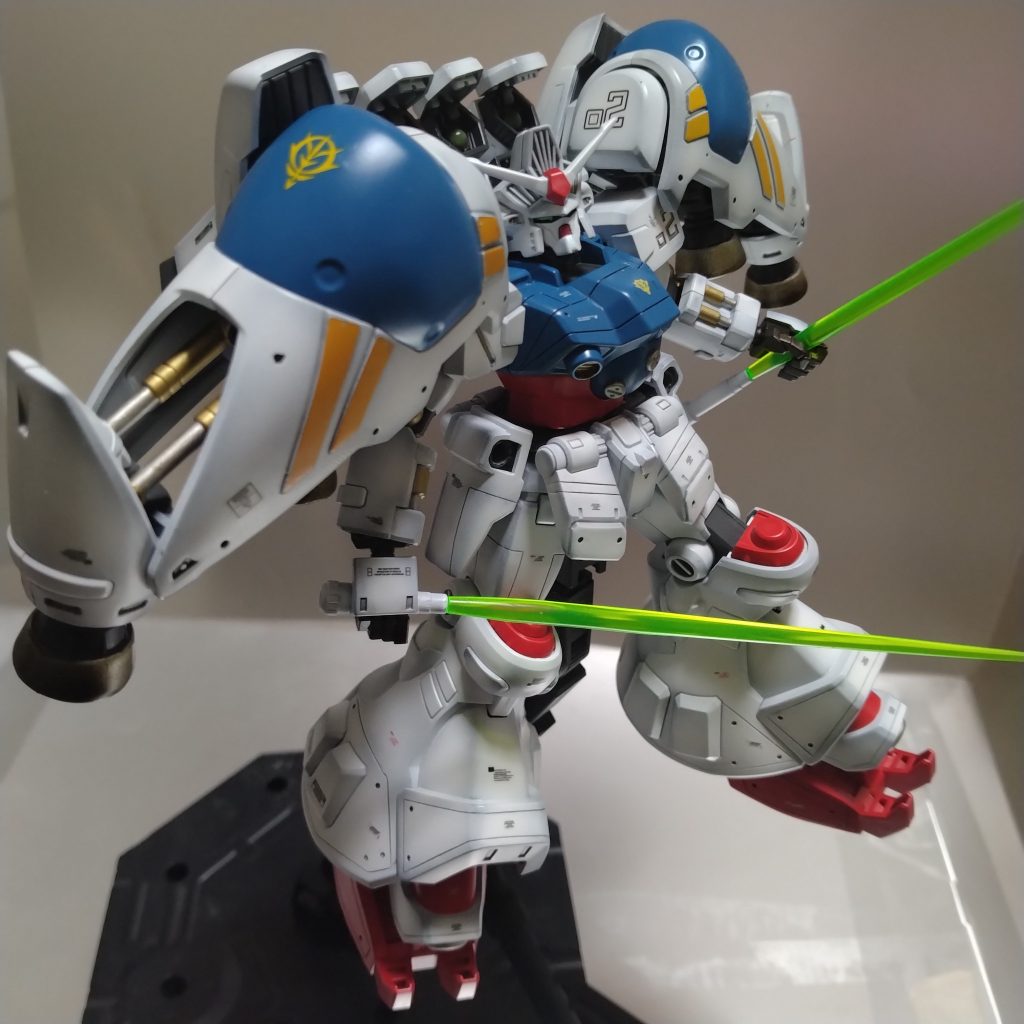 MGもそうですが！こいつも盾が持てませんね！（笑）