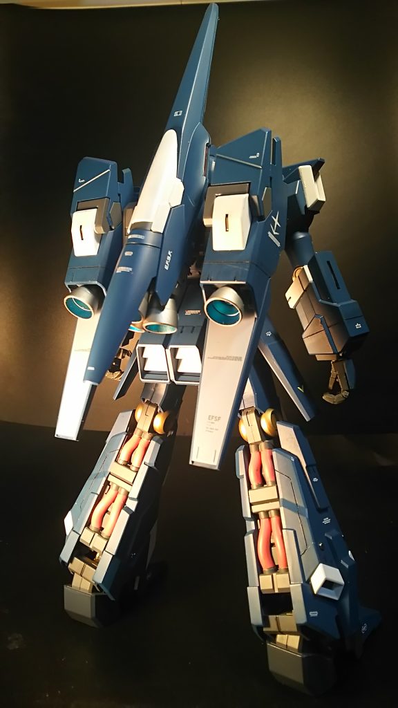 いつものごとくワンパターンでスジ彫り、メタル系でディテールアップです！