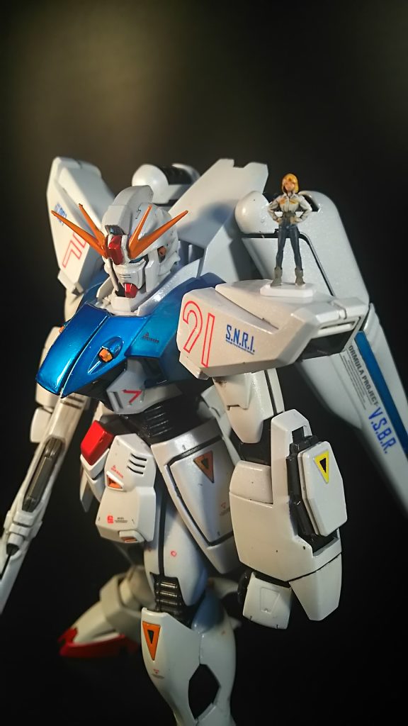 白外装はパールホワイトでブルーとレッドはキャンディー塗装です！