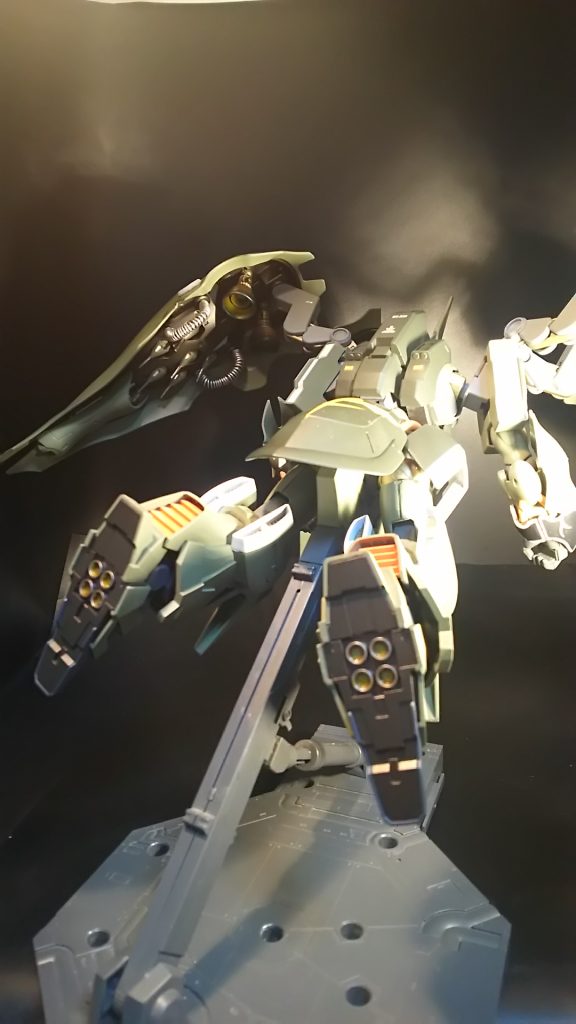 今だに納得の行くクシャトリヤは作れてません！